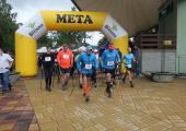 <ALT> Zawody -Marsz Nordic Walking, wyścig uczestników 
