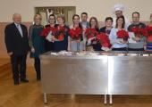 <ALT> Zdjęcie pamiątkowe laureatów Konkursu